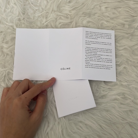 CELINE MICRO LUGGAGE HANDBAG IN SMOOTH CALFSKIN IN NAVY - Picture 13 of 14